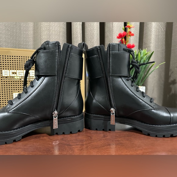 New Michael Kors Tatum Combat Lace up Boot Black size 5 / 6 / 7.5 - Picture 5 of 12